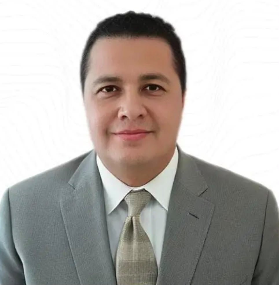 C.P.C. y M.D. Carlos Gutiérrez Pérez